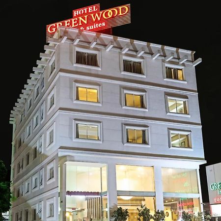 Itsy By Treebo - Greenwood Inn And Suites Near Mysore Palace Narasimharaja Puram Exteriör bild