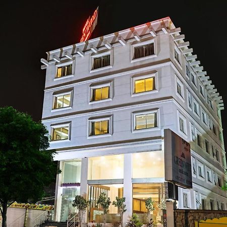 Itsy By Treebo - Greenwood Inn And Suites Near Mysore Palace Narasimharaja Puram Exteriör bild