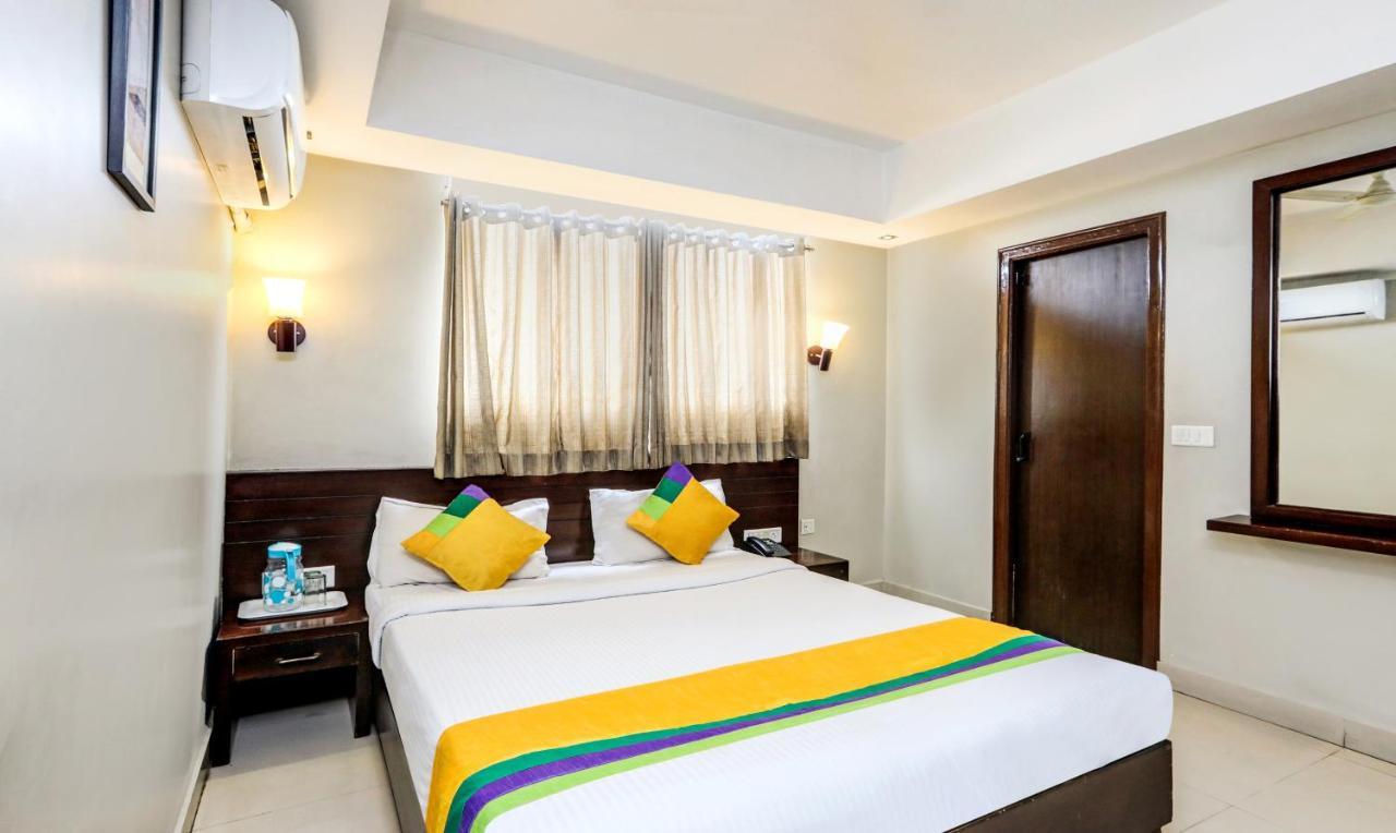 Itsy By Treebo - Greenwood Inn And Suites Near Mysore Palace Narasimharaja Puram Exteriör bild