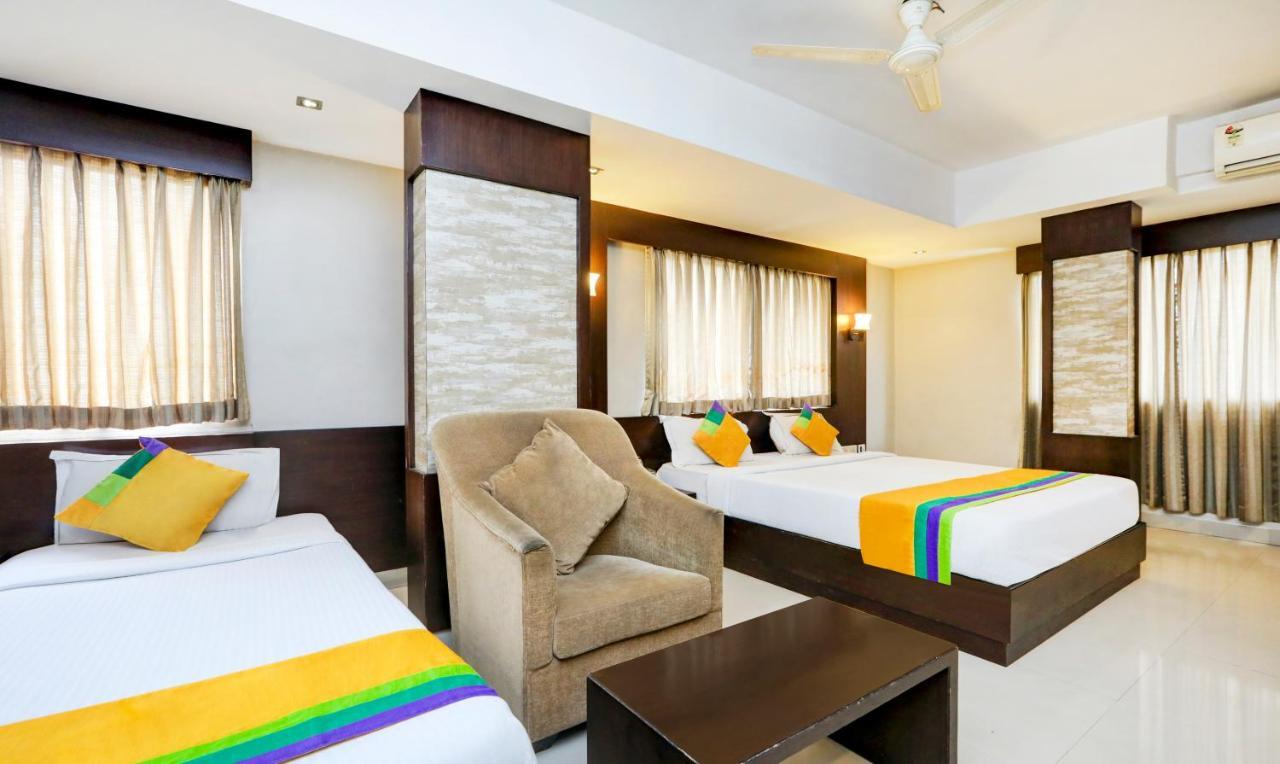 Itsy By Treebo - Greenwood Inn And Suites Near Mysore Palace Narasimharaja Puram Exteriör bild
