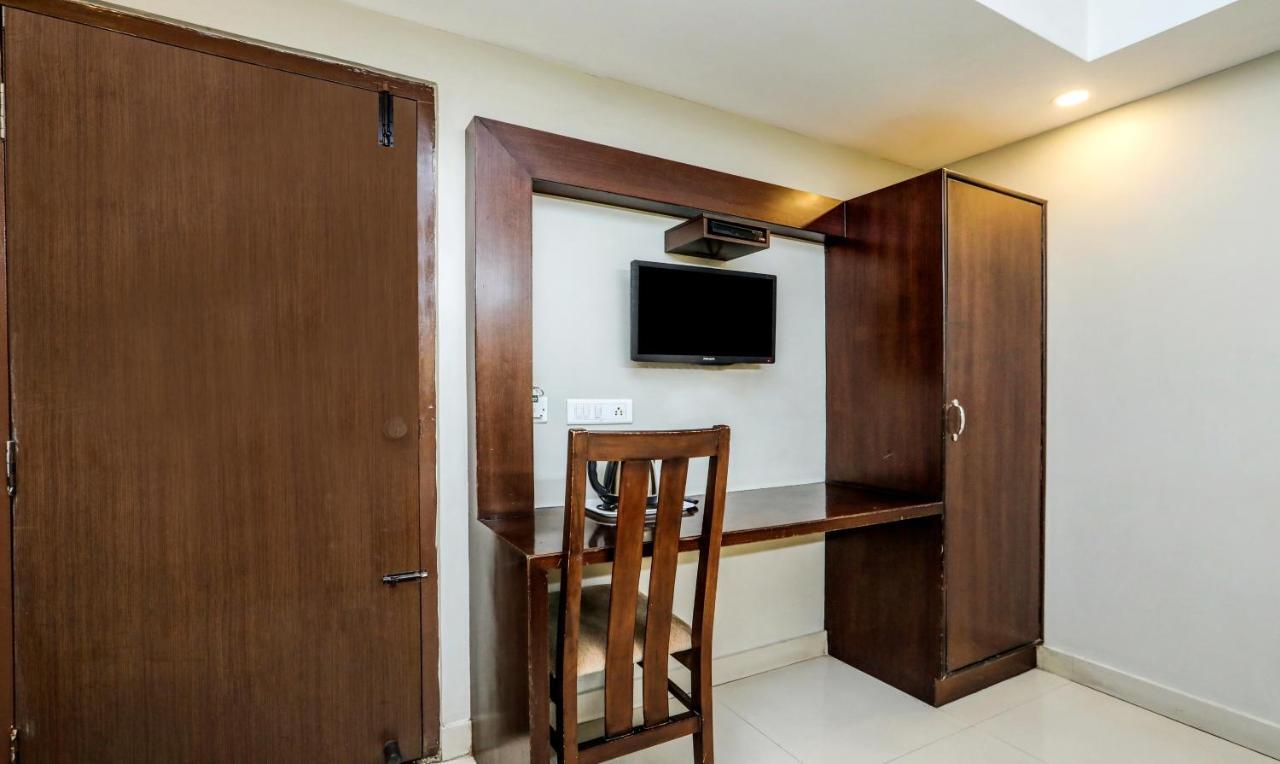 Itsy By Treebo - Greenwood Inn And Suites Near Mysore Palace Narasimharaja Puram Exteriör bild