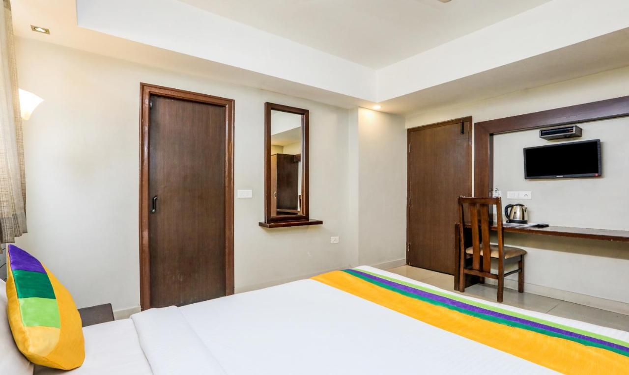 Itsy By Treebo - Greenwood Inn And Suites Near Mysore Palace Narasimharaja Puram Exteriör bild